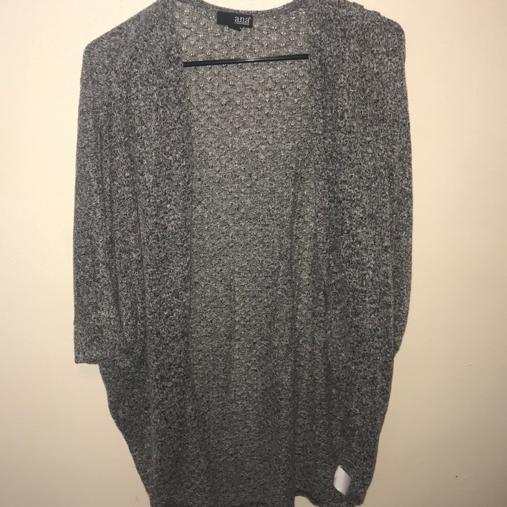3/4 Sleeve Black & White Peppered Cardigan